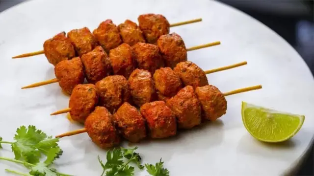 ભોજનમાંથી ભાત અને રોટલી બંધ