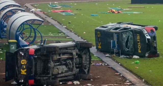 Indonesia football stampede