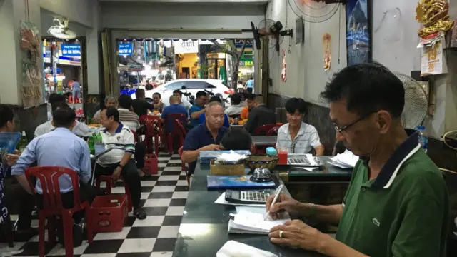 Nam Lâm