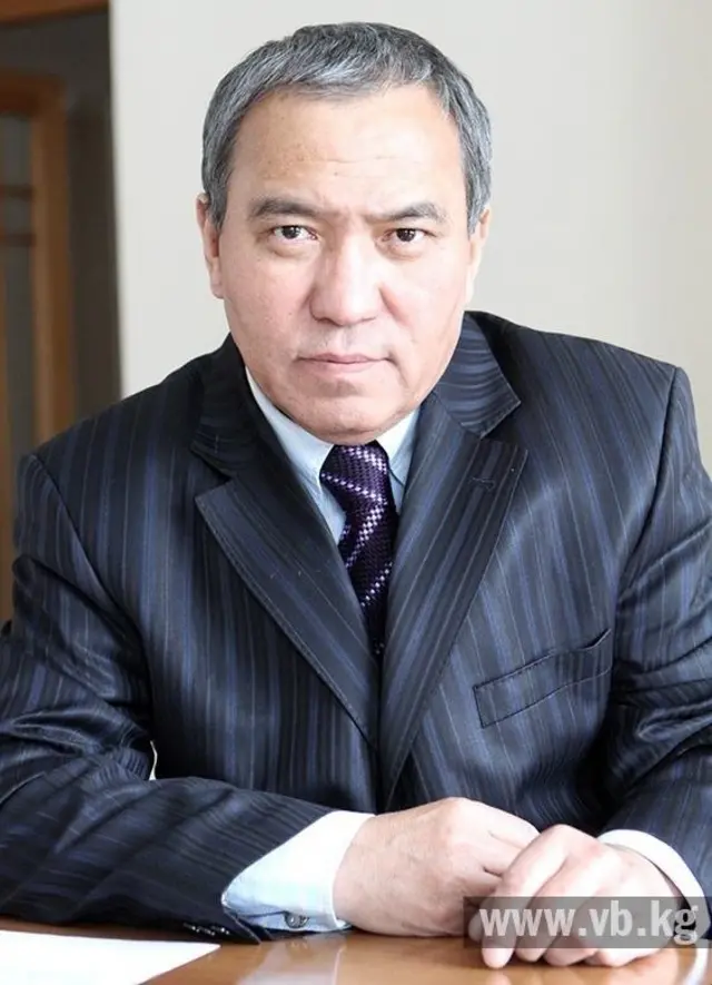 Улуу Британияда мурда Кыргызстандын элчиси болуп иштеген, атайын жана толук ыйгарымдуу элчи, филология илимдеринин доктору Кубан Мамбеталиев