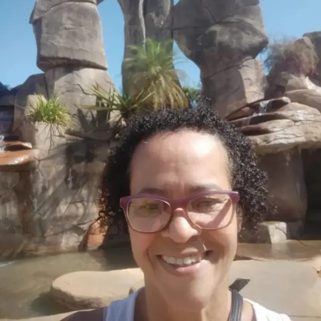 Aparecida anasema alizoea kutumia simu ya mkononi wakati wa janga la Covid