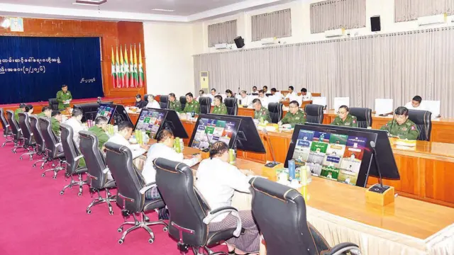 ပြည်သူ့စစ်မှုထမ်းဆင့်ခေါ်ရေးဗဟိုအဖွဲ့ အစည်းအဝေး