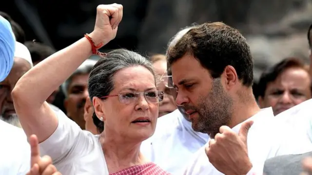 સોનિયા ગાંધી