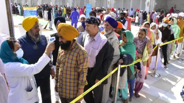 कोरोना, गुरुद्वारा