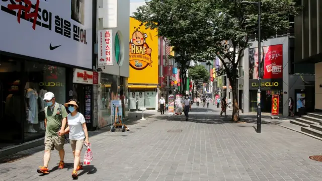 Myeongdong, Seoul, Korea Selatan, virus corona