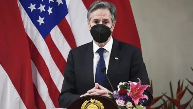 АКШнын мамлекеттик катчысы Энтони Блинкен Индонезияга иш сапары менен барган Венадагы сүйлөшүүлөргө кылдат көз салууда.