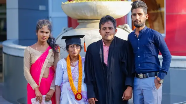 මිත්තණියට උපාධිය පිදූ කෝෂිලගේ කතාව