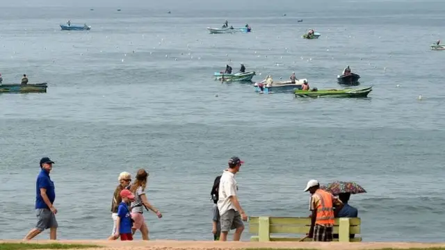 சுற்றுலாப் பயணிகள் பாதுகாப்புக்காக புதிய போலிஸ் சாவடிகள் அமைக்க இலங்கை அரசு முடிவு