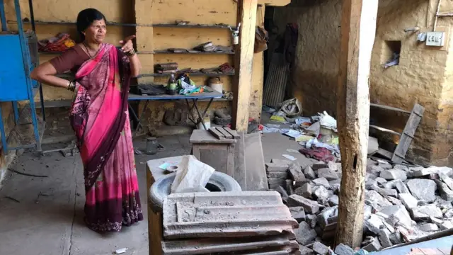 PTSD, Khidrapur, खिद्रापूर, पूर, कोल्हापूर, शिरोळ, मीनाक्षी कुलकर्णी, FLOOD, पीटीएसडी,