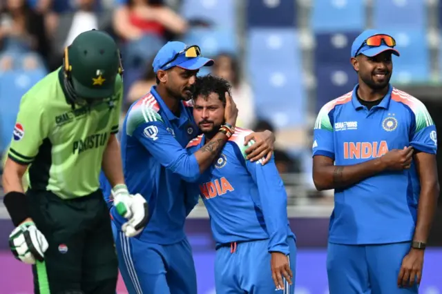 హర్షిత్, కుల్దీప్ కట్టడి