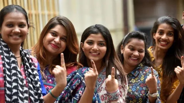 राज्यात मतदानाचा टक्का वाढला आहे.