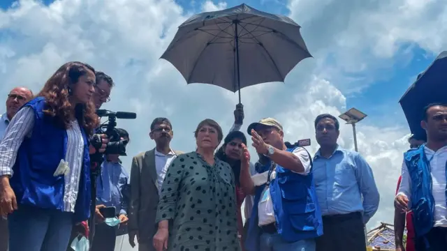 বাংলাদেশের উখিয়ায় রোহিঙ্গা শরণার্থীদের শিবির পরিদর্শন করেন মিশেল ব্যাশেলেট