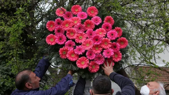 Tetkica Bibija, Romi