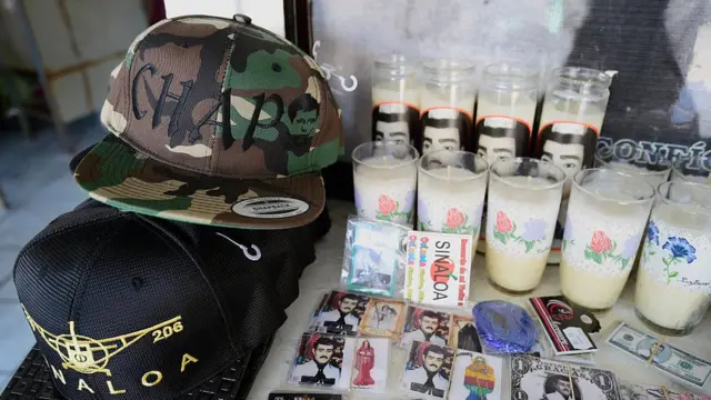 Merchandising del Chapo Guzmán.