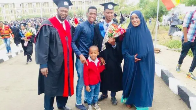 ሼህ ካሚል አሊዩ ቃሲም፣ ልጃቸው ረመዳን ካሚል እና ባለቤታቸው