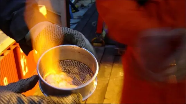 બળવાવાળી બરફ