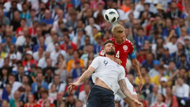 إتسمت مباراة فرنسا والدانمارك بالملل