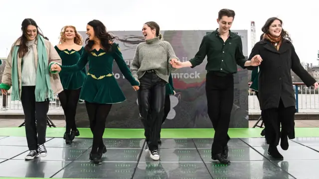 Kako izgleda irski ples - nastup u centru Londona