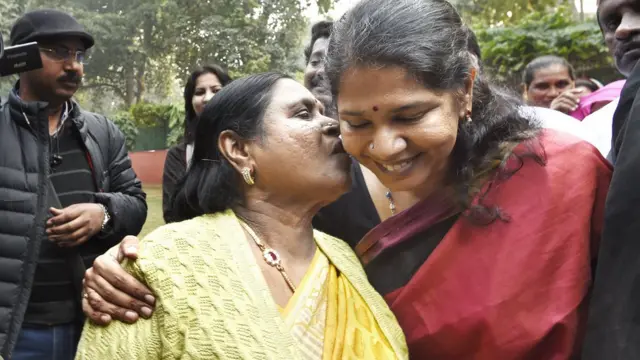 கனிமொழி