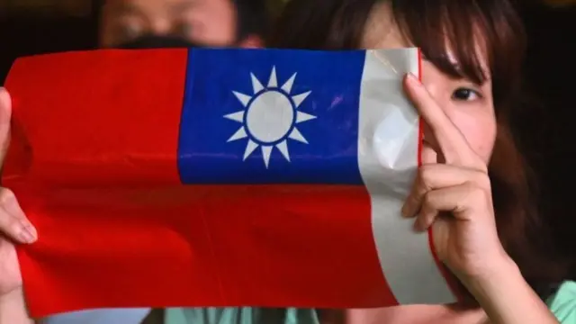 台湾目前累计942新冠确诊病例。