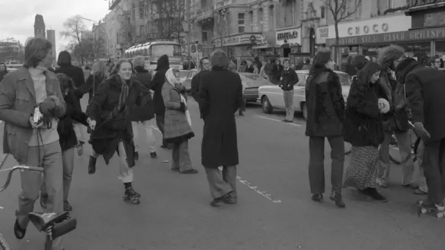 তেলের উচ্চমূল্যের প্রতিবাদে বার্লিনে বিক্ষোভ