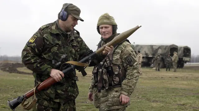 военные на донбассе