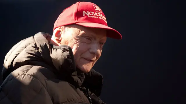 F1の伝説的ドライバー、ニキ・ラウダ氏死去 世界王者に3度 - BBC