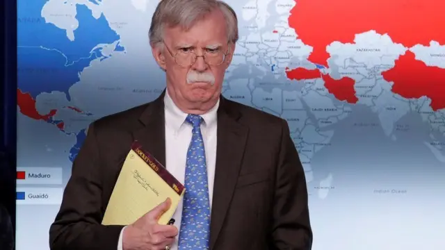 Las anotaciones en el cuaderno de John Bolton.