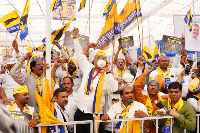 रामलीला मैदान में विपक्ष की लोकतंत्र बचाओ रैली