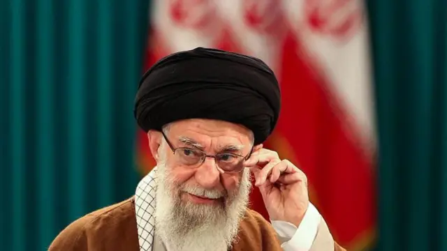 అలీ ఖమేనీ