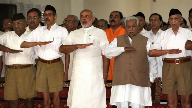 नरेंद्र मोदी