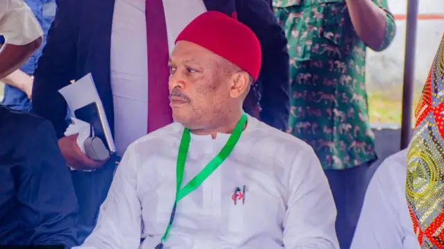 Sịnetọ Samuel Anyanwu