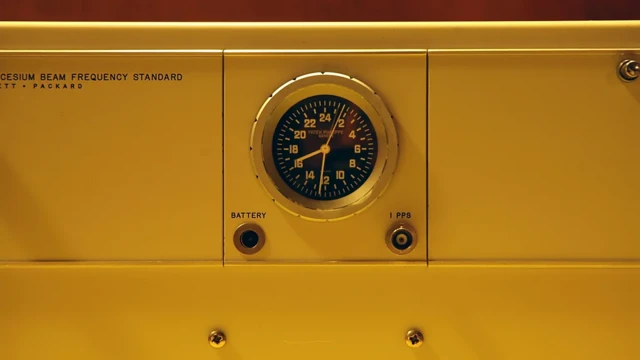 นาฬิกาอะตอมที่ติดตั้งบนเครื่องบิน แสดงให้เห็นว่าเวลาเดินช้าลง เมื่อเครื่องบินเดินทางด้วยความเร็วสูง