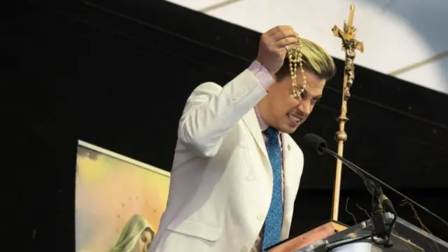 Les catholiques ultraconservateurs aux États-Unis s’opposent activement, entre autres, à l’avortement et au mariage homosexuel.