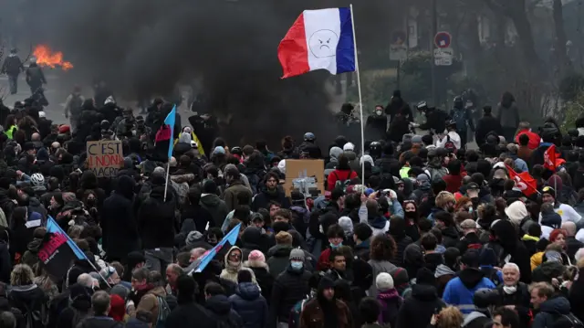 Manifestação contra reforma previdenciáriabet ouroParis