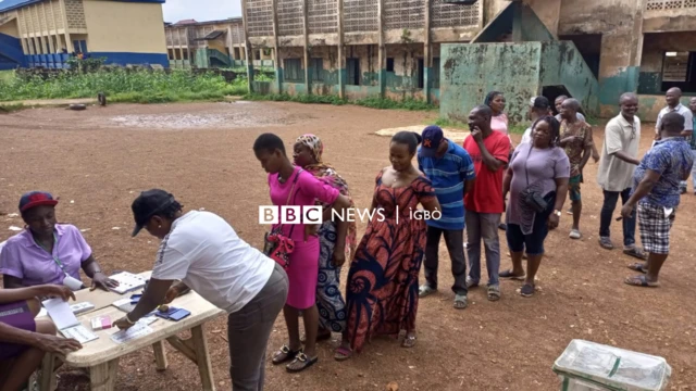 Ndị bịara ịtụ vootu ha