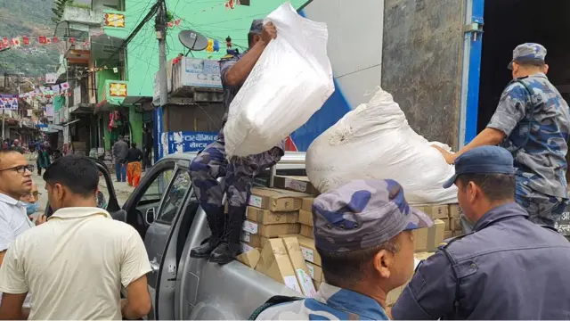 मतपत्र ढुवानी