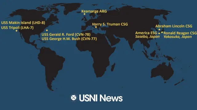 링컨호가 동해상에 있다고 표시돼 있다