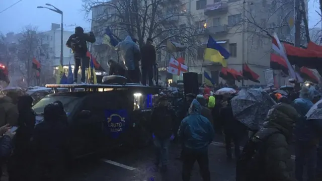 Організатори акції закликають прихильників Міхеіла Саакашвілі у понеділок прийти до суду, який розглядатиме його справу