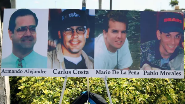 Fotos dos mortos no ataque