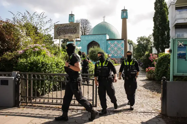 مرکز اسلامی هامبورگ به مسجد آبی شهرت دارد