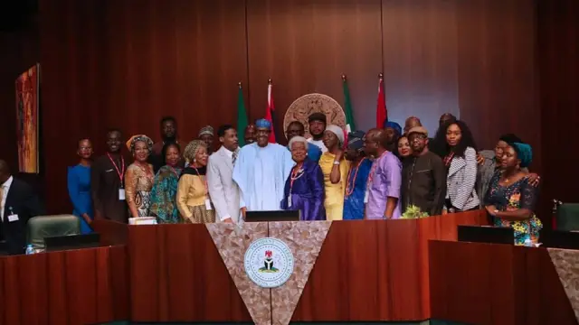 President Buhari with di delegation from MLK family