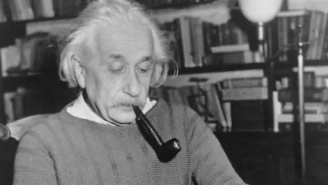 આલ્બર્ટ આઇન્સ્ટાઇન