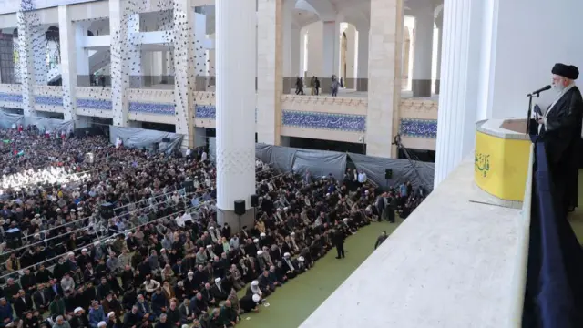 आयतुल्लाह अली ख़ामेनेई