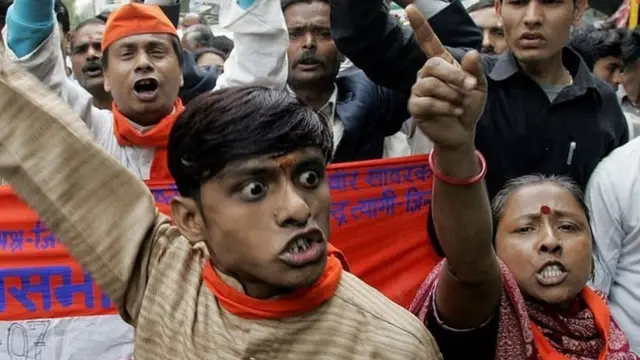 हिंदुत्व, भारत, धर्म