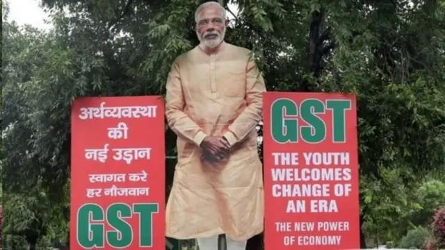 பெட்ரோல், டீசல், சமையல் எரிவாயு விலை உயர்வு ஏன்?