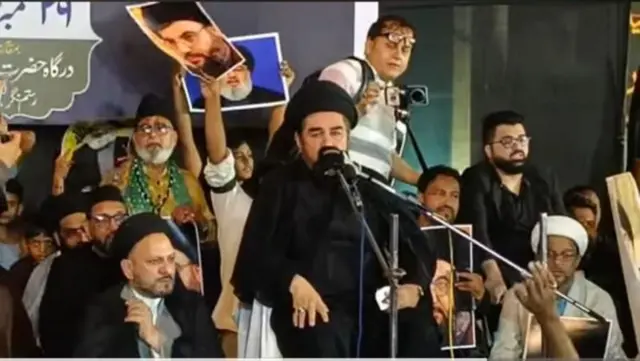 લખનૌમાં શિયા સમુદાયના નેતા કલ્બે જવ્વાદે રુસ્તમનગરમાં એક સભાને સંબોધિત કરી