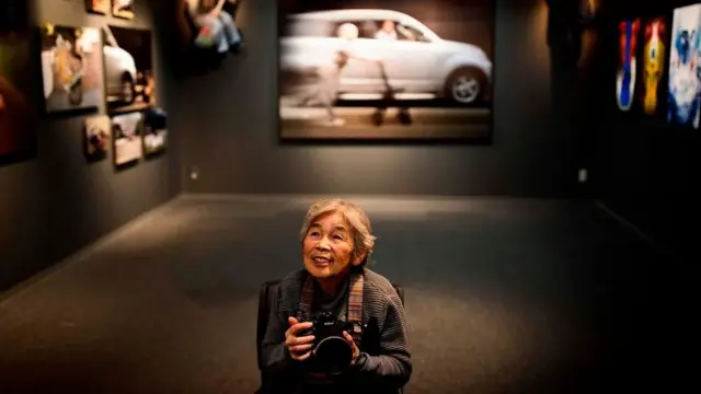 Kimiko Nishimoto est une influenceuse de 90 ans qui compte plus de 220 000 abonnés sur l'Instagram