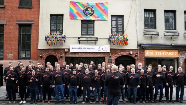 O coralapostaganha bet aviatorhomens gayapostaganha bet aviatorSão Francisco se apresentaapostaganha bet aviatorfrente ao Stonewall Innapostaganha bet aviatorNova York