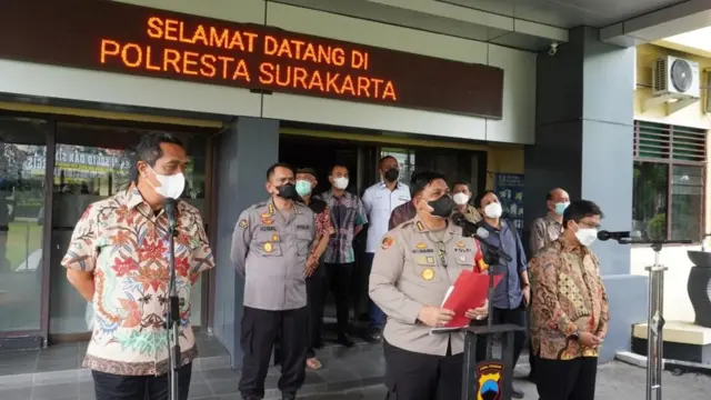 Polrestra Surakarta mengumumkan dua mahasiswa jadi tersangka.